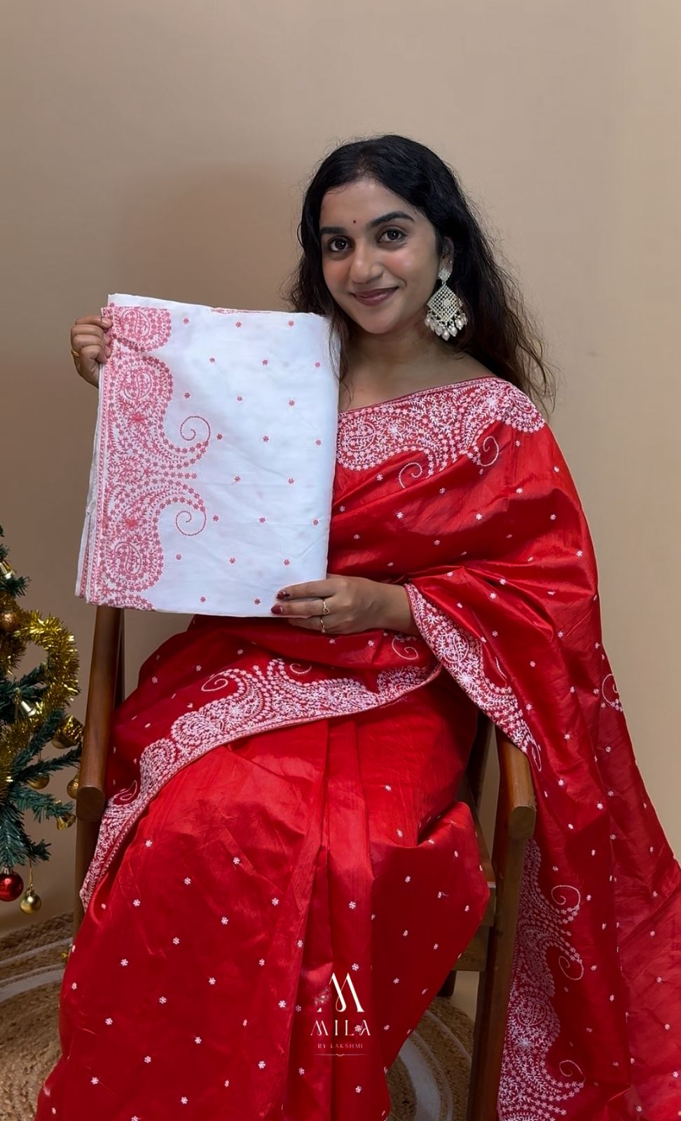 Semi Tusser white carry Embroidery Saree