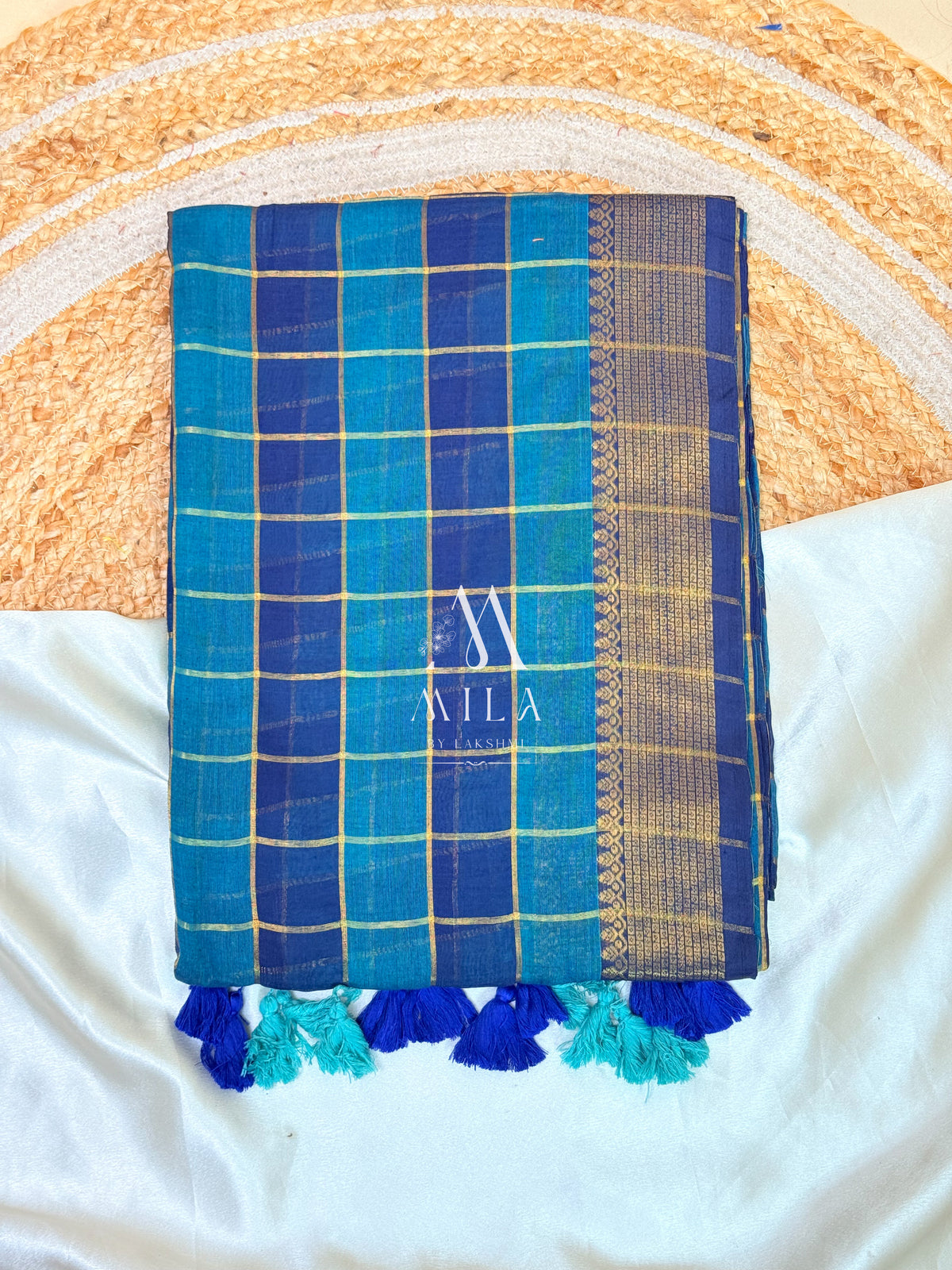 Nilavu Check Mulcotton Saree