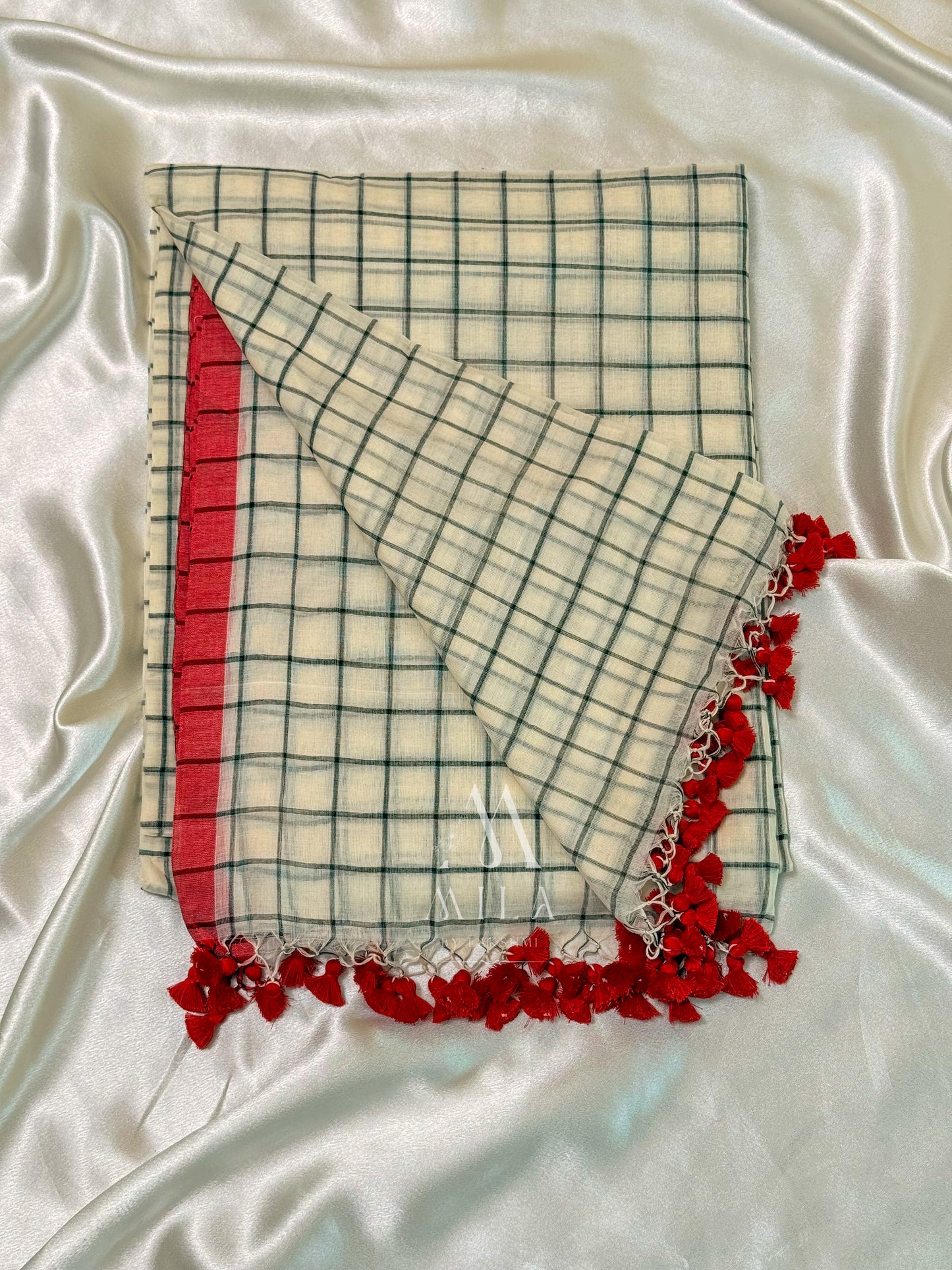 Vanilla Check Mulcotton Saree